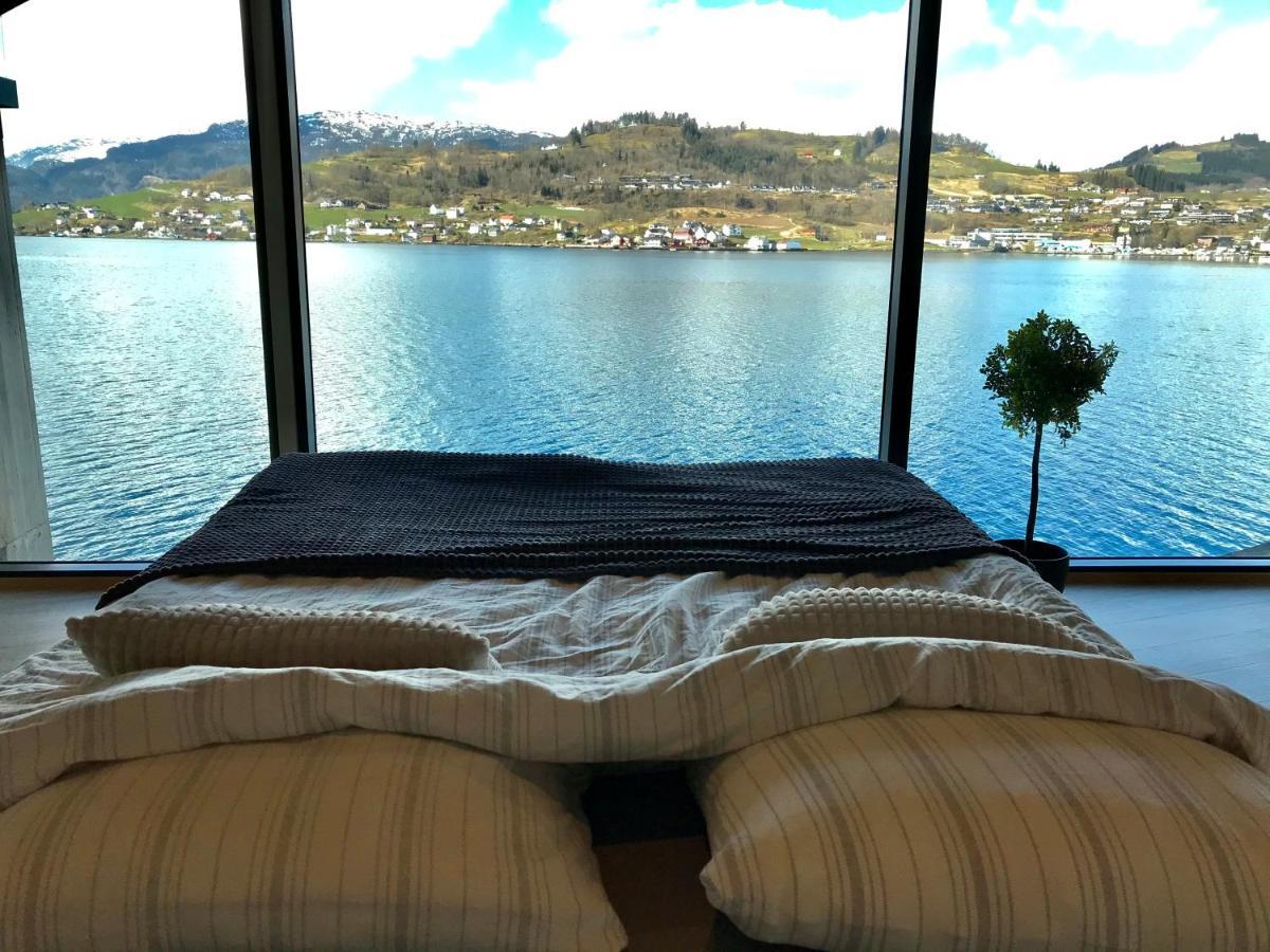 Øystese Panoramaresort In Hardangerfjorden Leilighet I Sjokanten Ved Hardangerfjorden For 7 Personer Boat , Sauna,Kajak, Sup For Rent מראה חיצוני תמונה